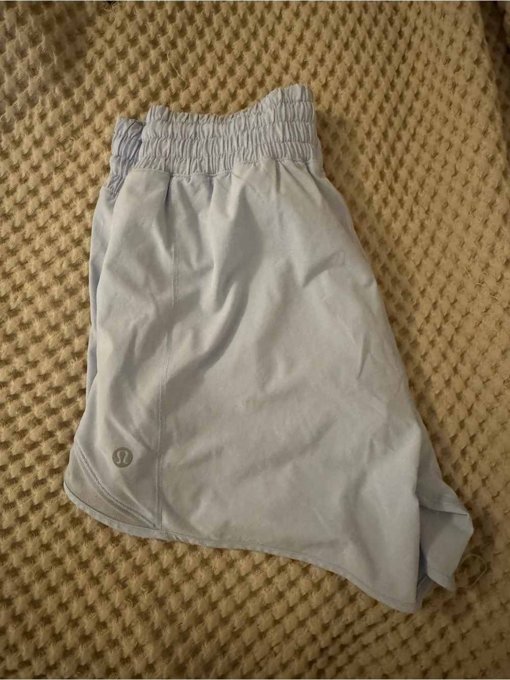 Lululemon Hotty Hot High Rise 4” Windmill